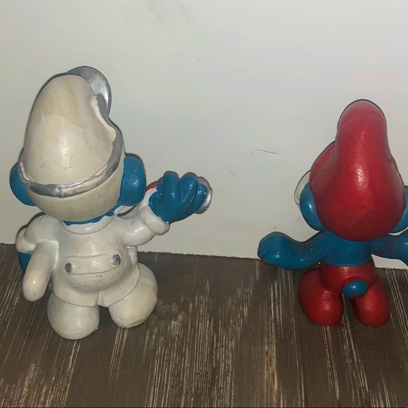 Vintage 1978 Smurf Figurines. Papa Smurf Doctor Smurf - Picture 2 of 10